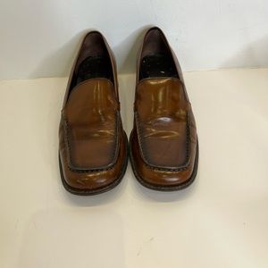 Prada Brown Leather Distressed Heeled Loafer. Size 7.5